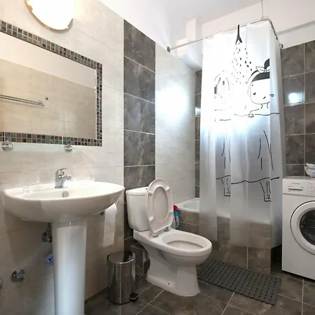 Swan House *
